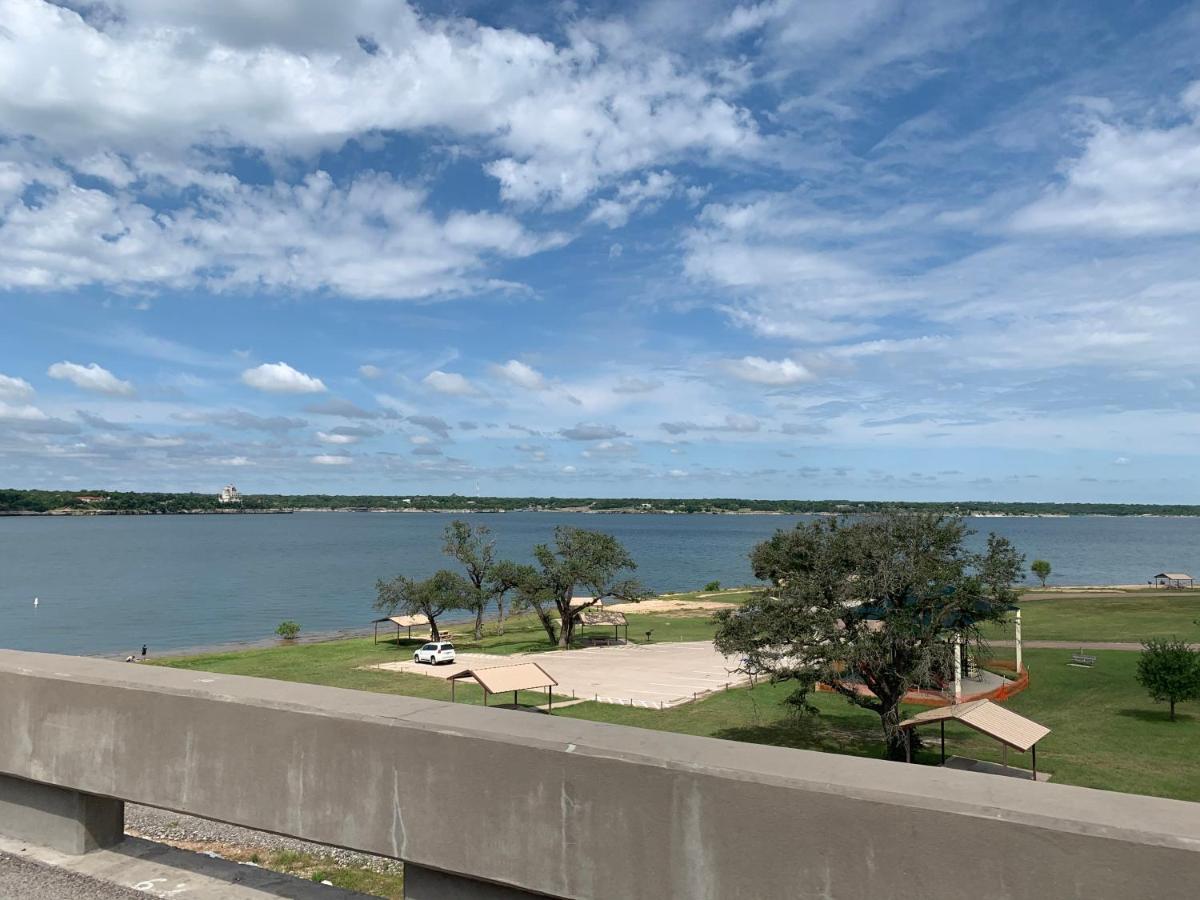 Lake Whitney Log Cabin Lakewood Harbor Εξωτερικό φωτογραφία
